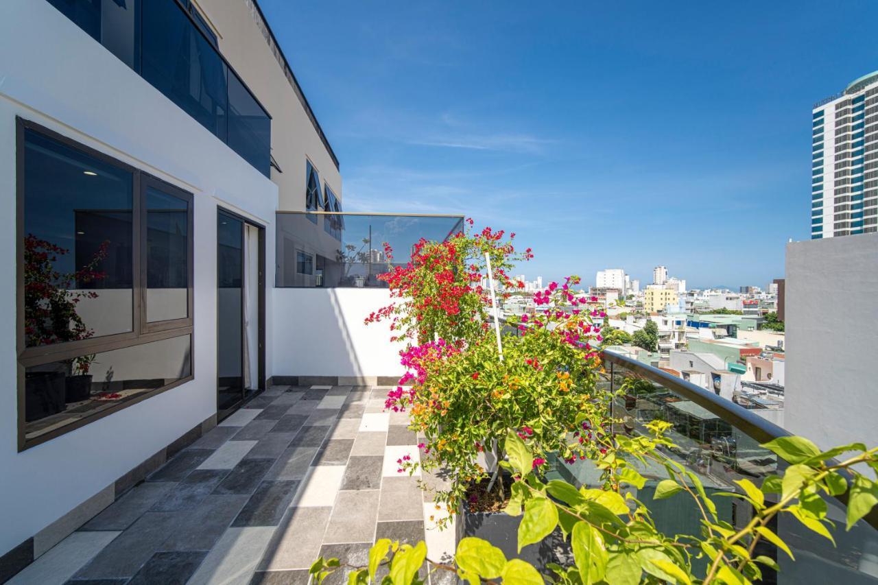 Hsuites Riverside Hotel And Apartment ダナン市 エクステリア 写真