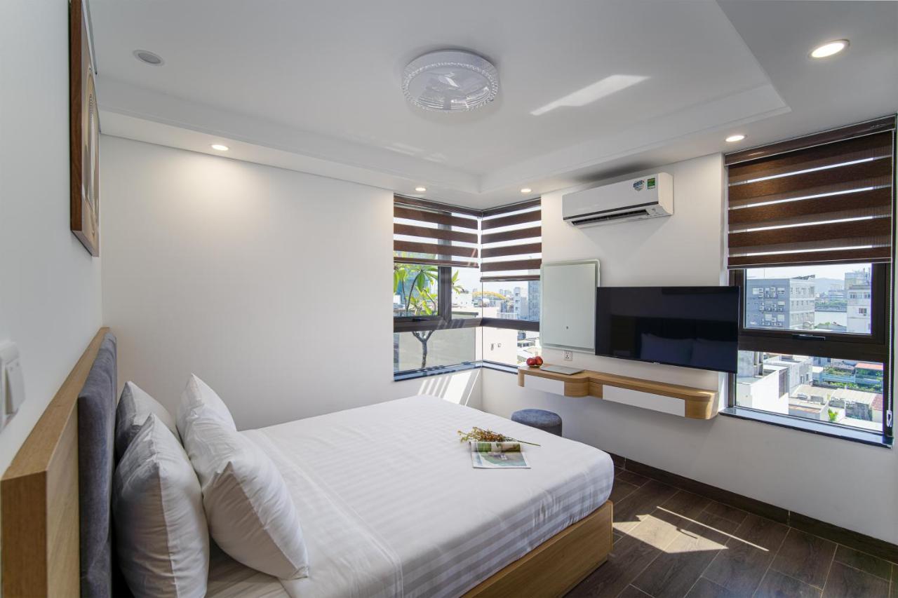 Hsuites Riverside Hotel And Apartment ダナン市 エクステリア 写真